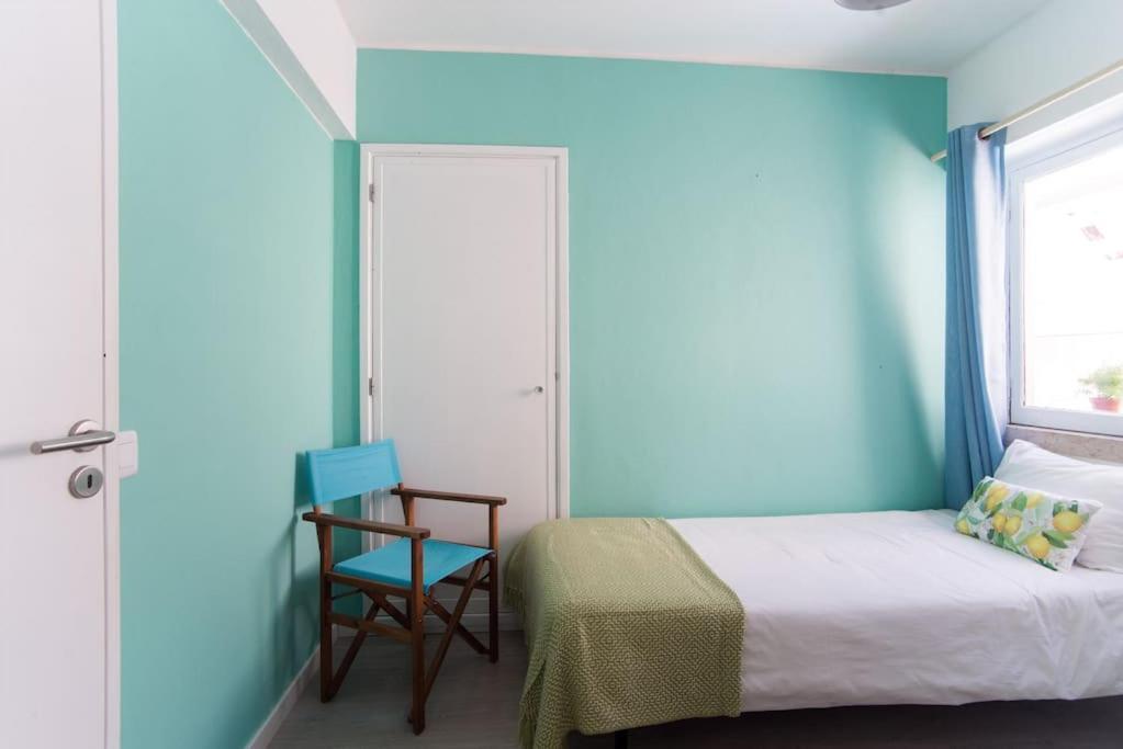 Lisbon Waves Surf Lodge Almada Ngoại thất bức ảnh