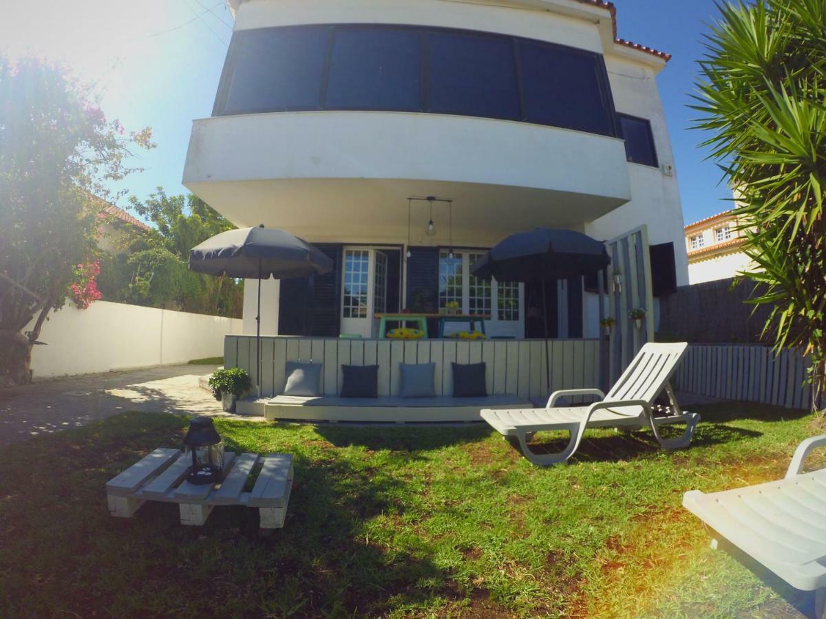 Lisbon Waves Surf Lodge Almada Ngoại thất bức ảnh