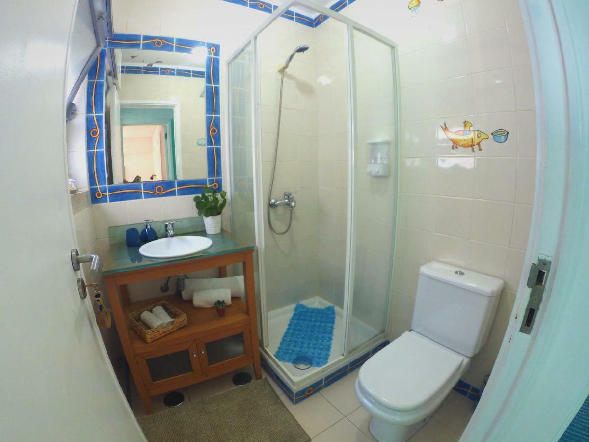 Lisbon Waves Surf Lodge Almada Ngoại thất bức ảnh